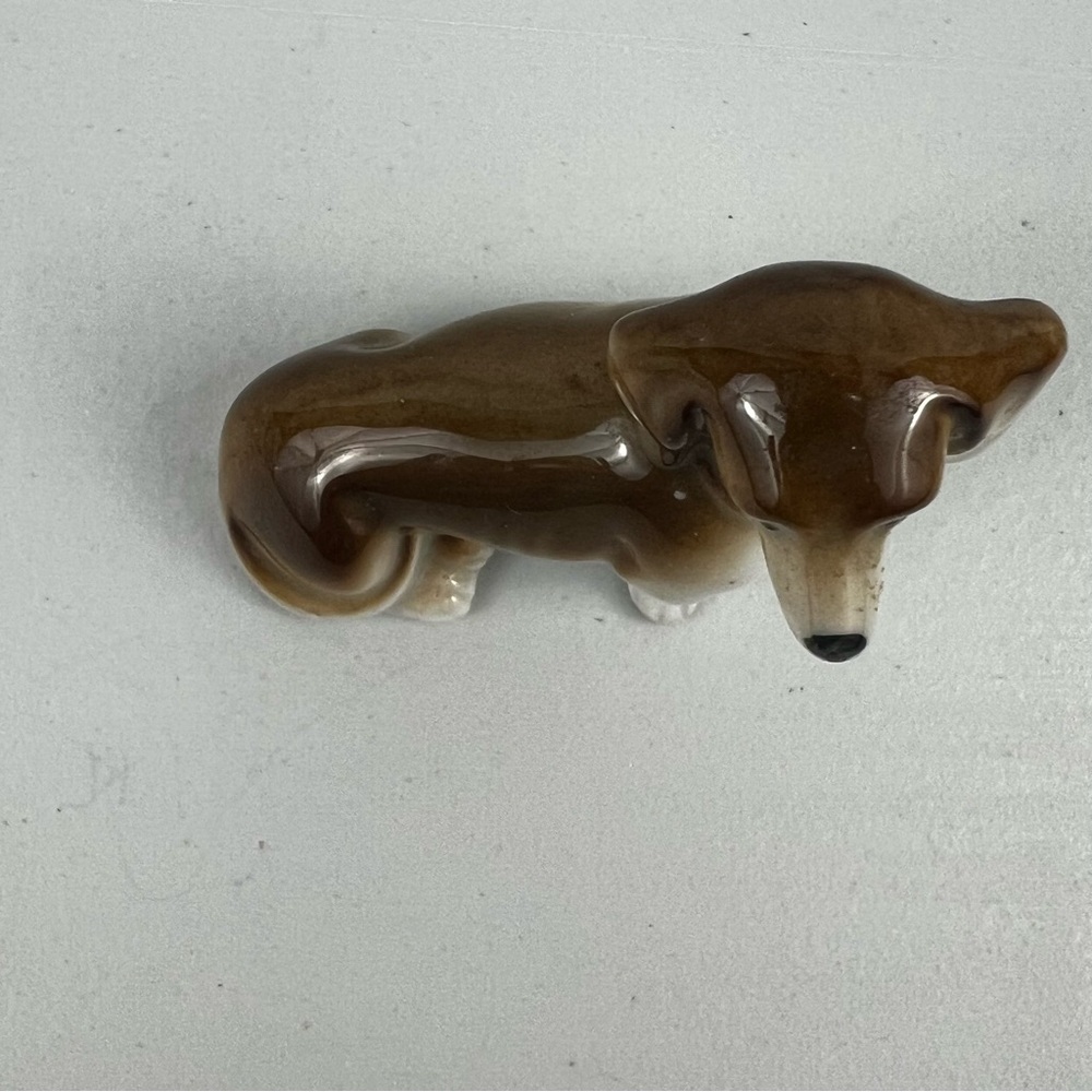 Vintage Small Ceramic Dachshund - Picture 6 of 12